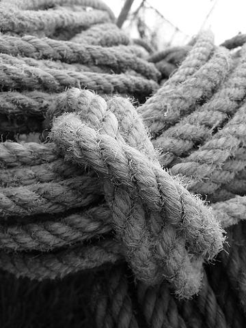 How was the Knot Invented to Measure the Speed of a Ship and When Did the Unit of Speed Originate?