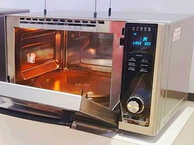 how dangerous are microwaves and can microwaves kill you