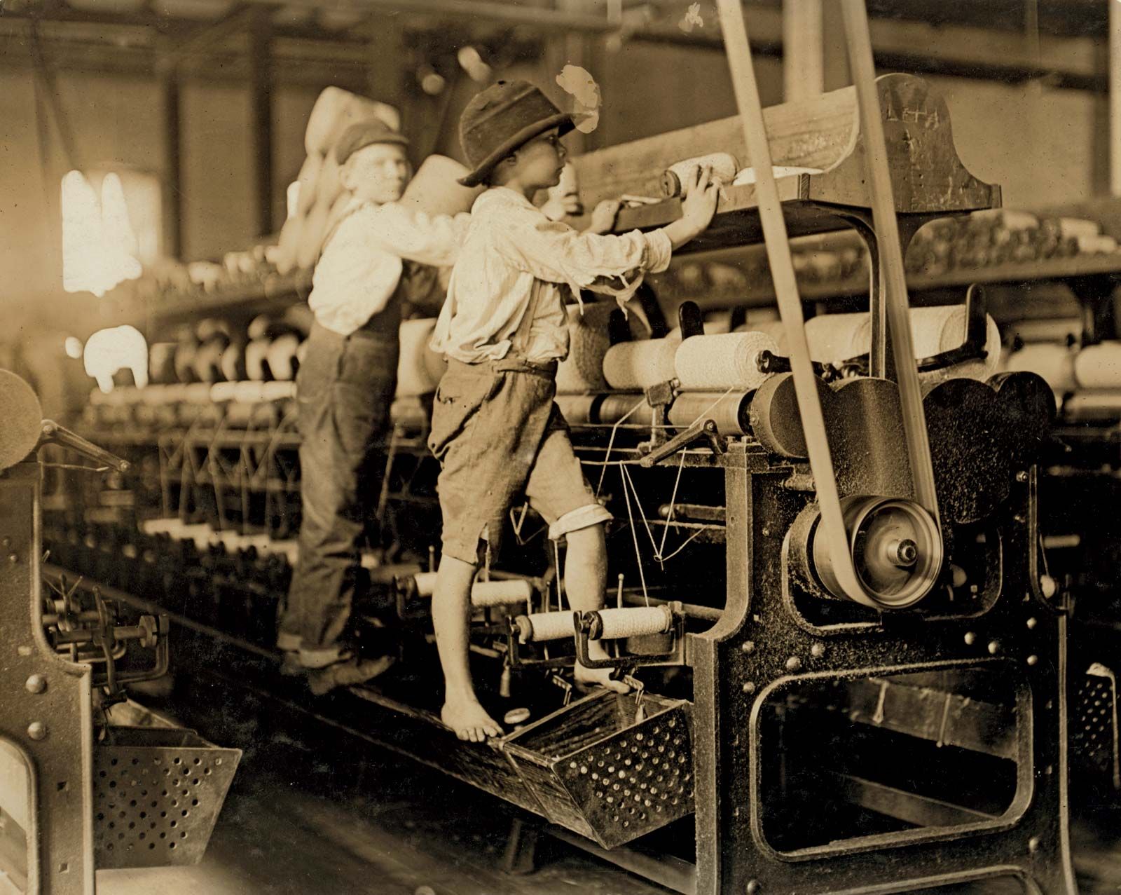 how did machines impact the industrial revolution