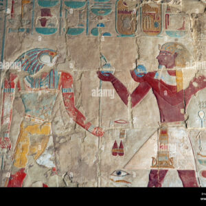 how did the ancient egyptian pharaohs pay homage to horus and what does the word pharaoh mean