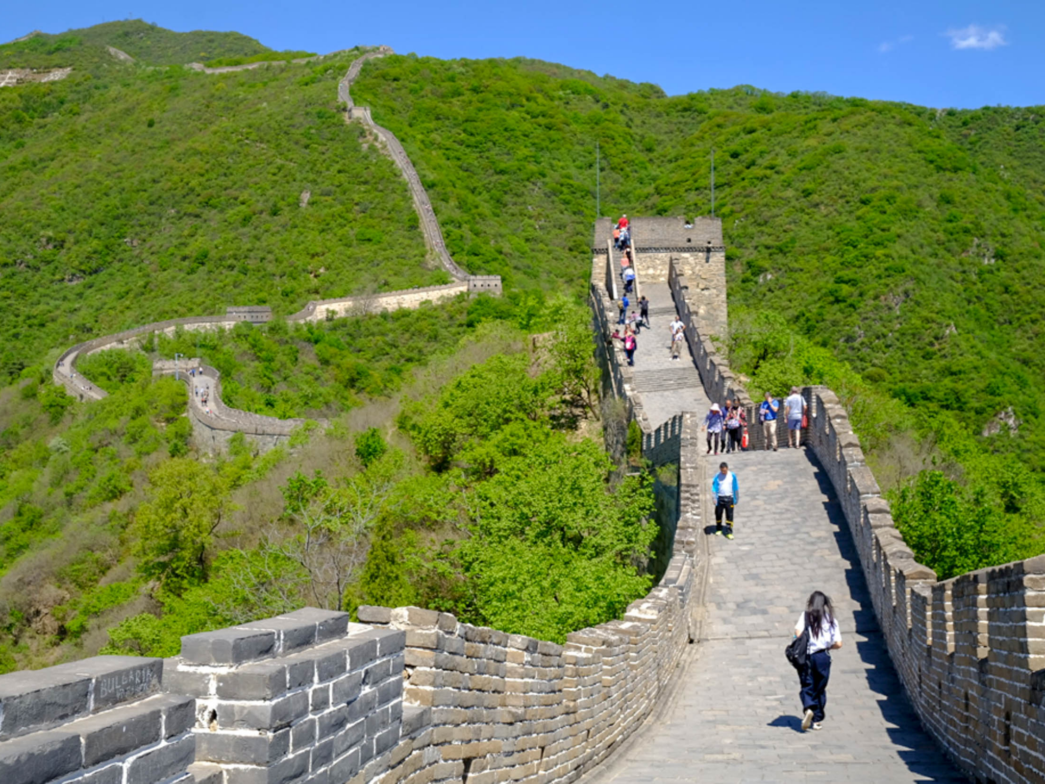 how did the chinese make the great wall of china so long during the ming dynasty