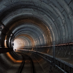 how do construction engineers dig tunnels underwater