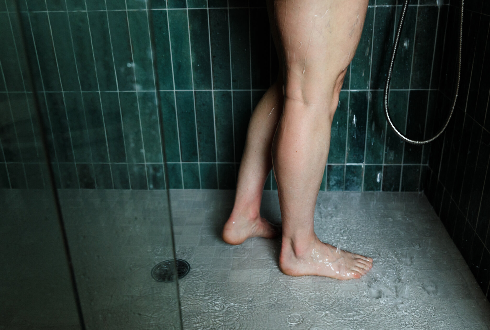 how does bathing and showering help prevent the spread of infectious disease
