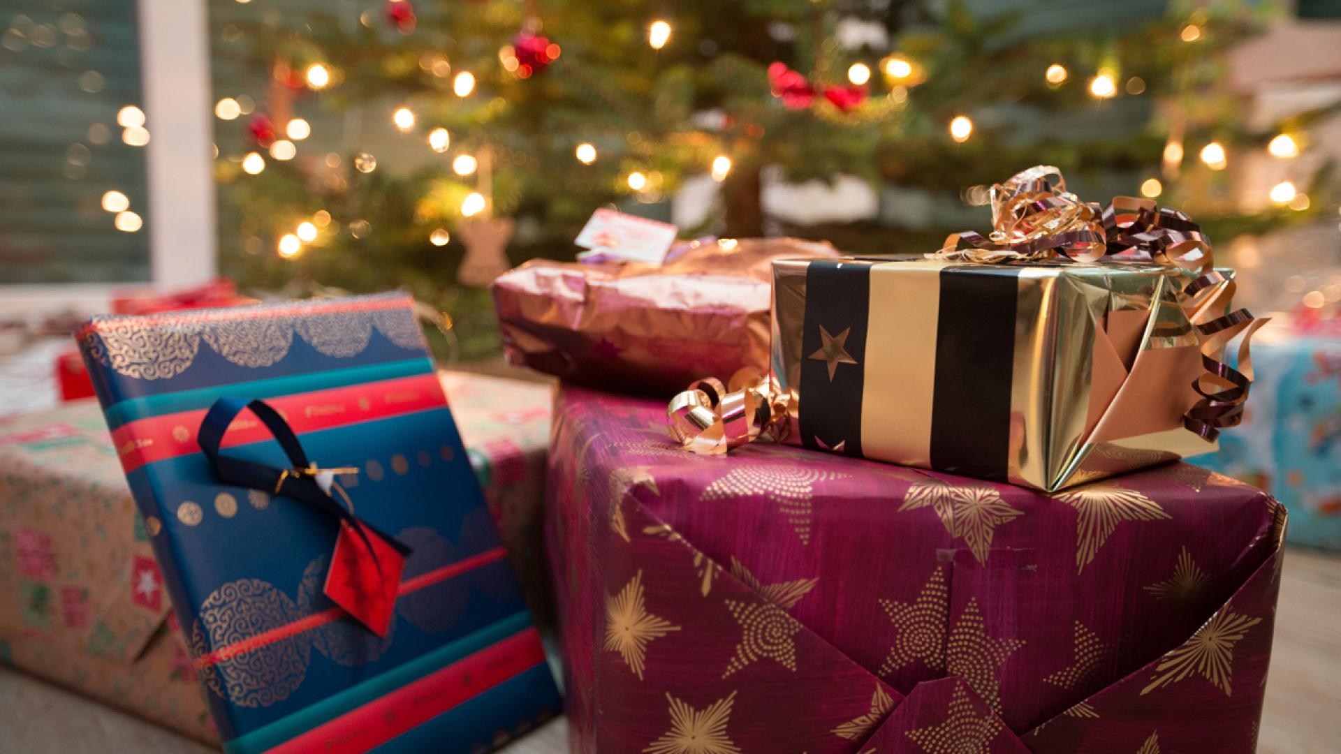 how much do all the gifts cost in the christmas song the twelve days of christmas