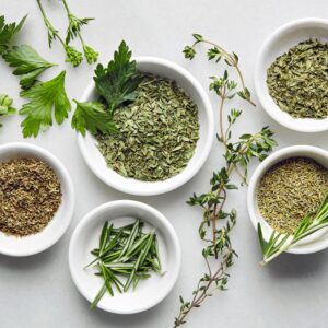 how much dried herb or spice should i use for cooking when substituting for fresh herb scaled