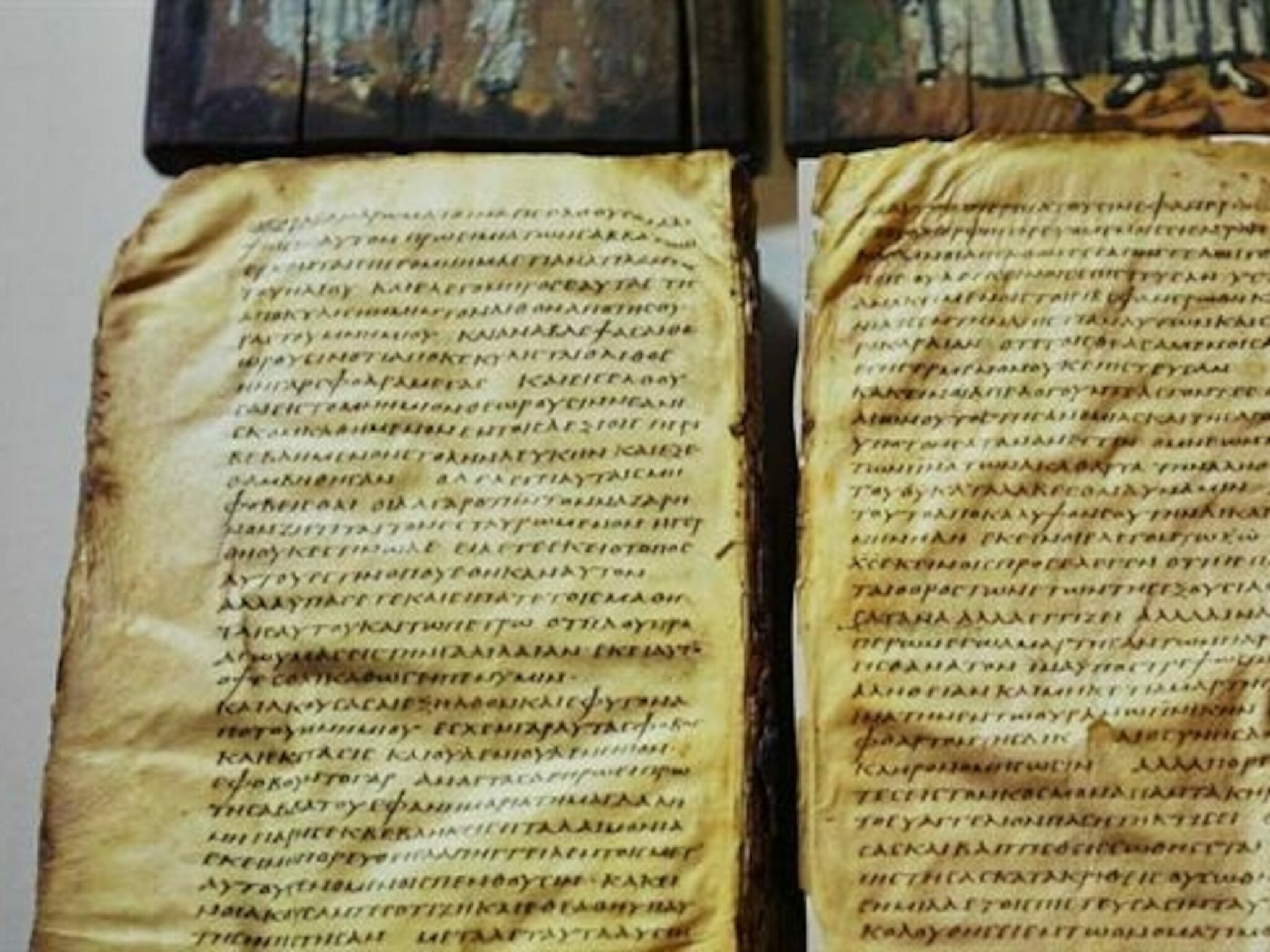 how was parchment for manuscripts invented as a result of the paper war between ancient egypt and greece scaled