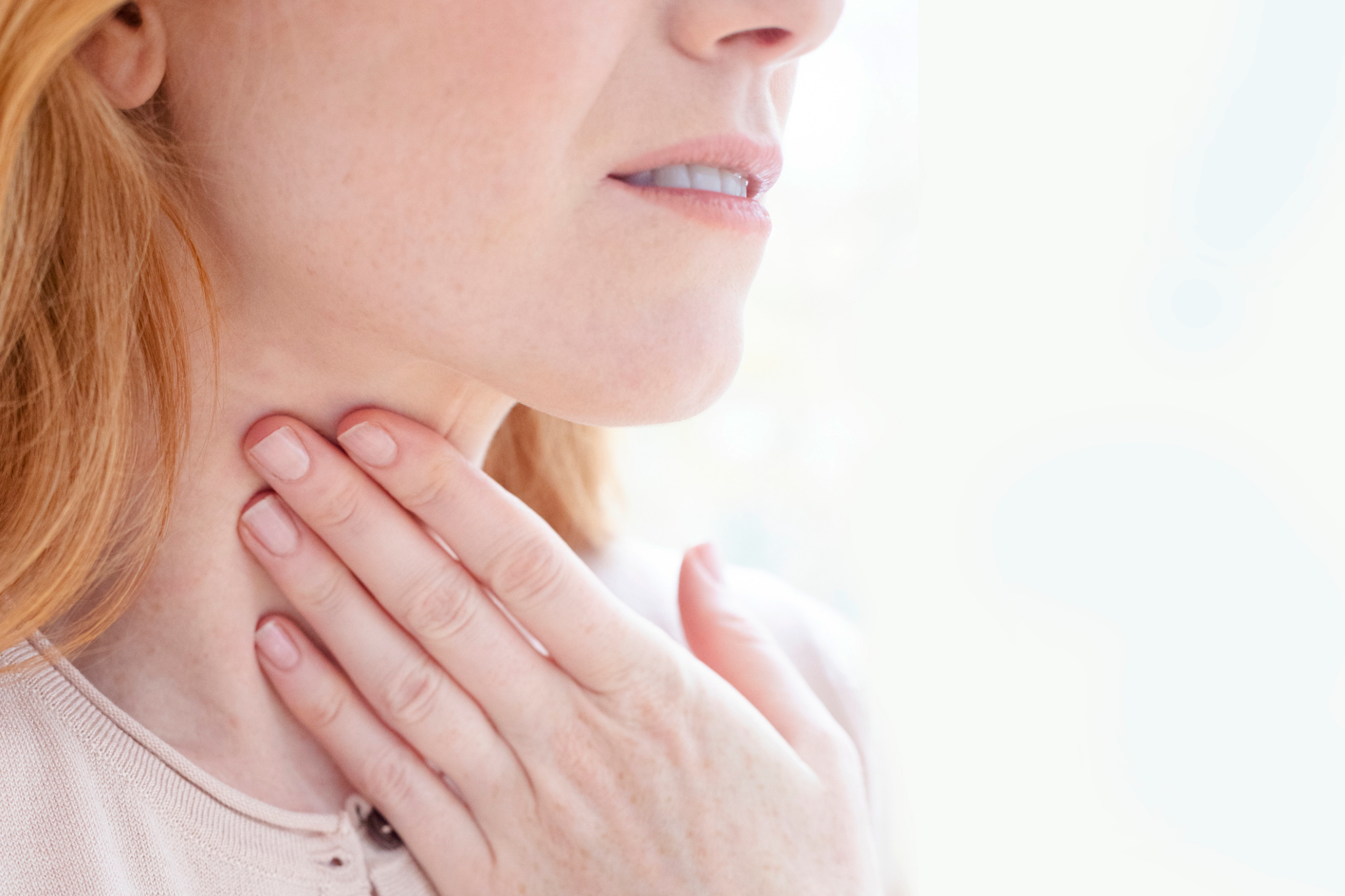 what causes you to get a lump in your throat and how can you prevent it