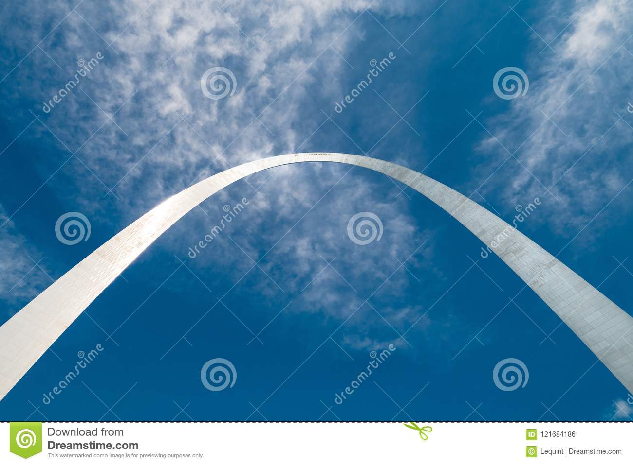 what does the gateway arch in st louis missouri symbolize and when was the gateway arch built