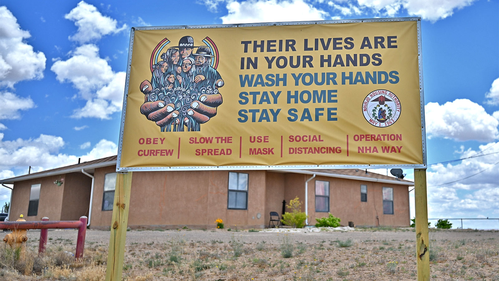 what is navajo life like today and where is the navajo indian reservation located