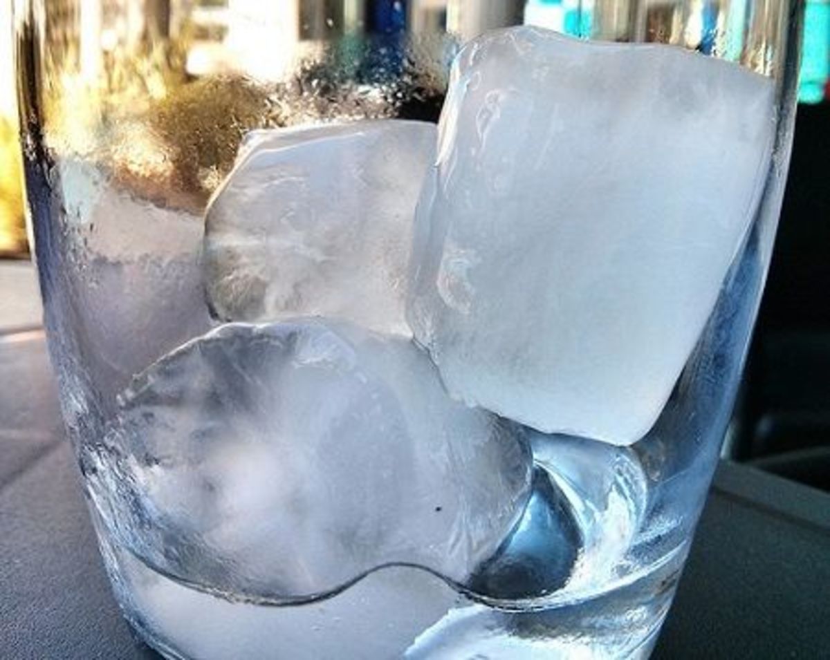 what is the best way to chill drinks with ice without diluting the drink too much