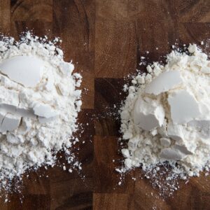 what is the difference between bleached flour and unbleached flour scaled