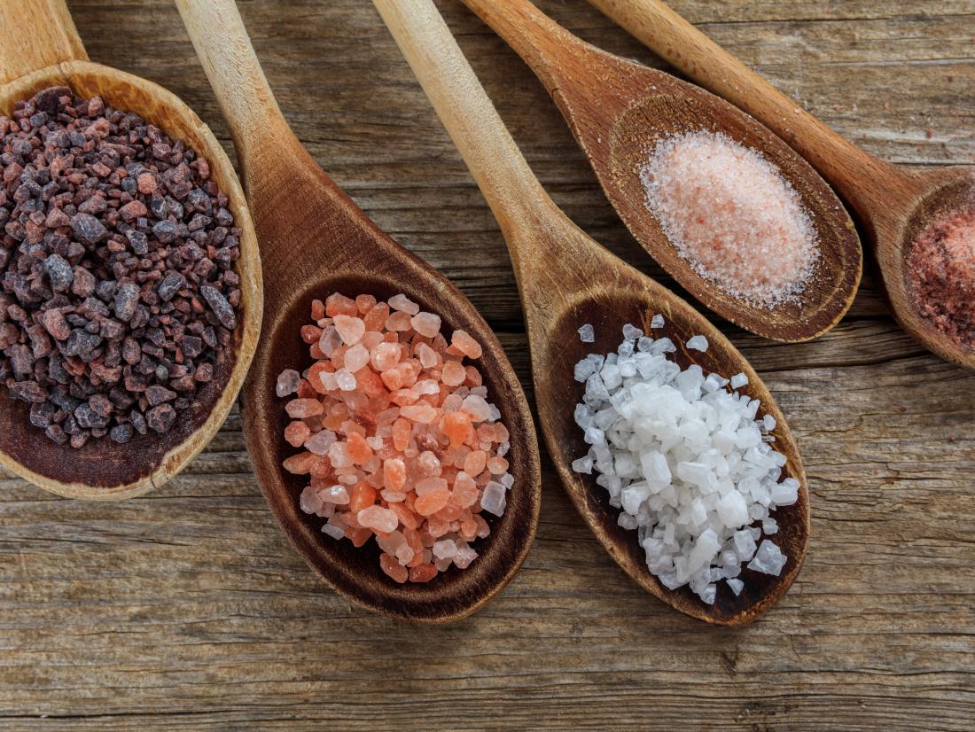 what is the difference between sea salt and regular table salt