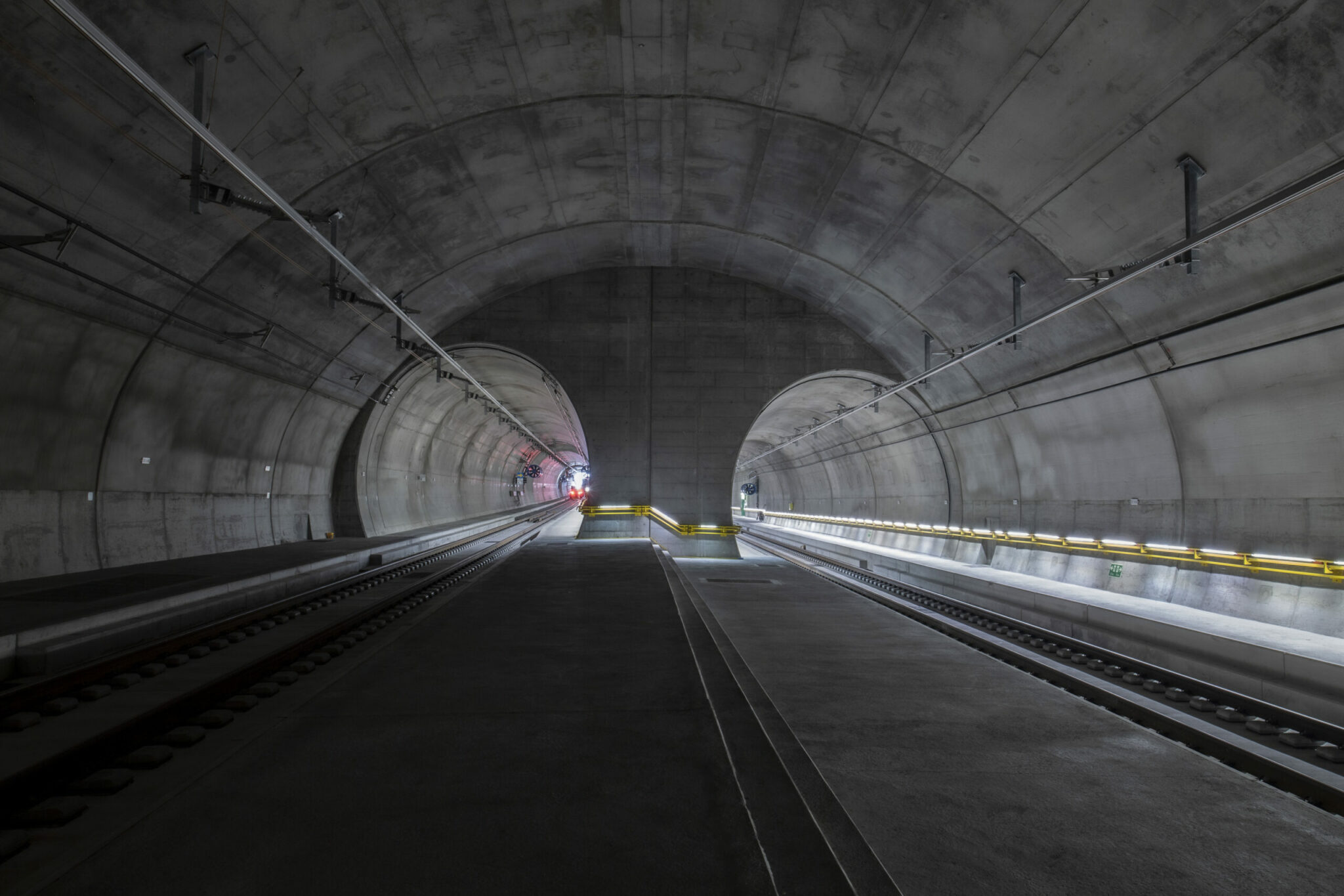 what is the longest tunnel in europe and how long is the gotthard base tunnel in switzerland