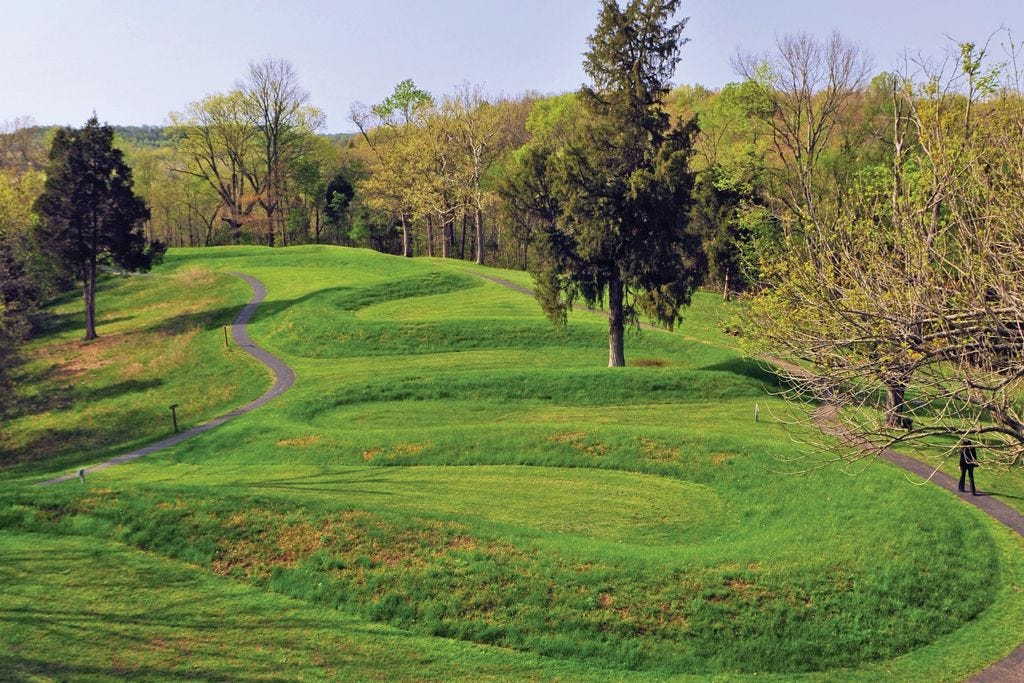 what was the great serpent mound and where is the great serpent mound located