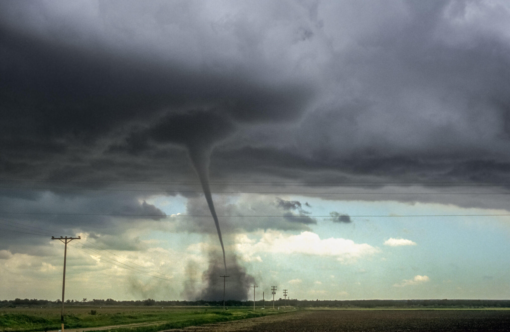 when is tornado season in the united states