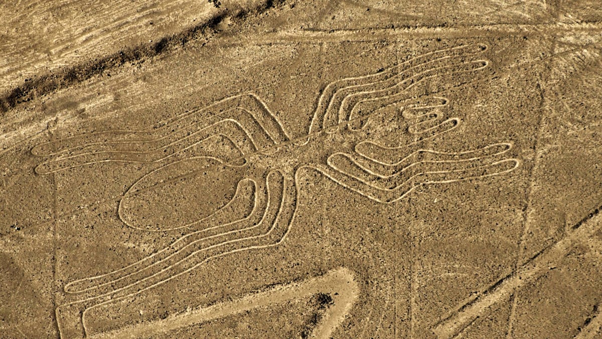 where did the nazca lines on the peruvian plains come from