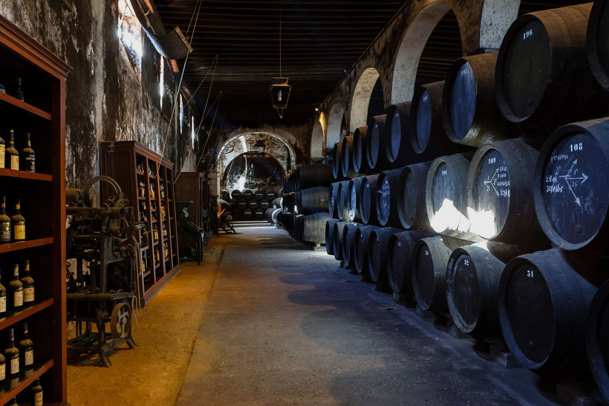 where does sherry come from and how is sherry made