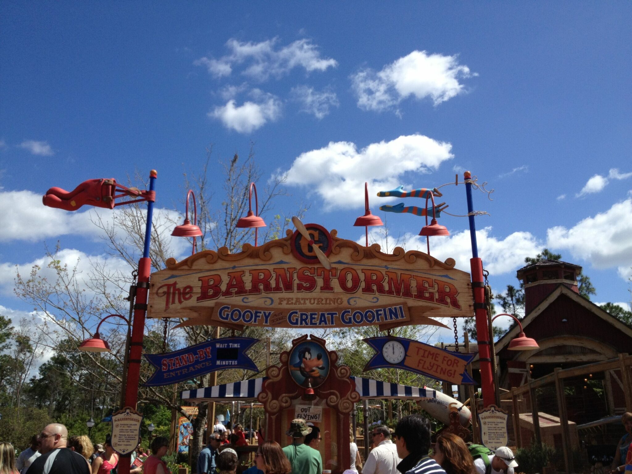 where does the term barnstormer come from and what does barnstormer mean scaled