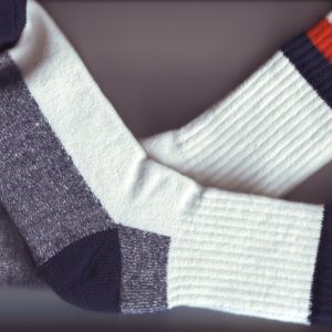 where does the word sock come from and what does sock mean in latin