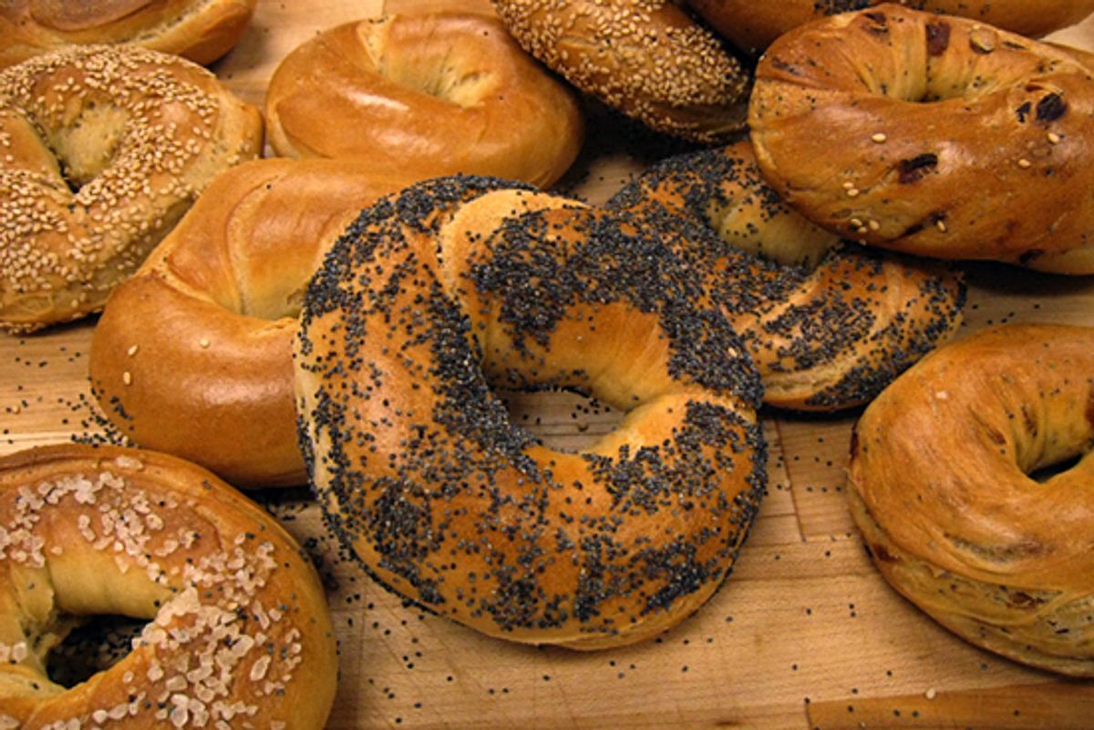 who invented the bagel where did the bread roll come from and what does bagel mean in polish