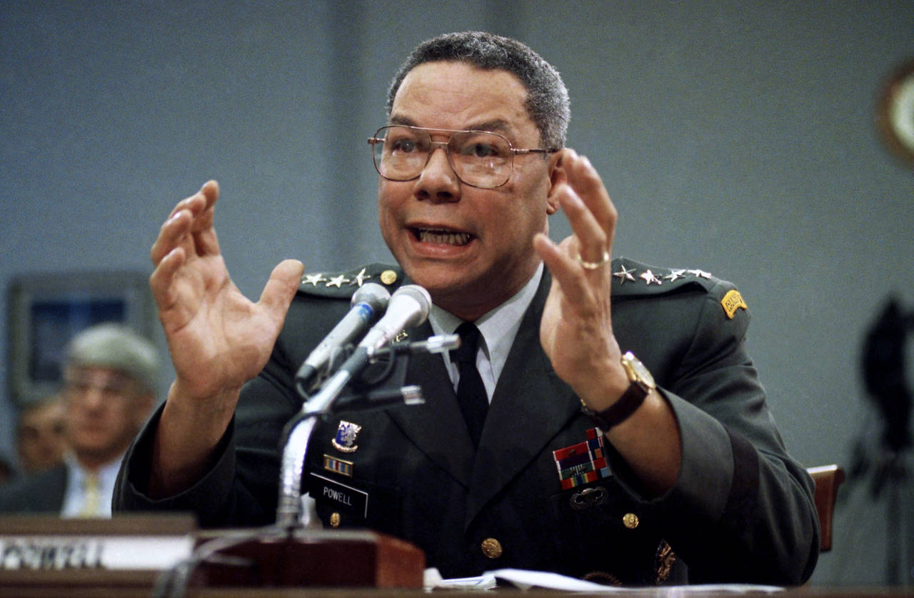 who is colin powell and what were colin powells contributions in the united states military