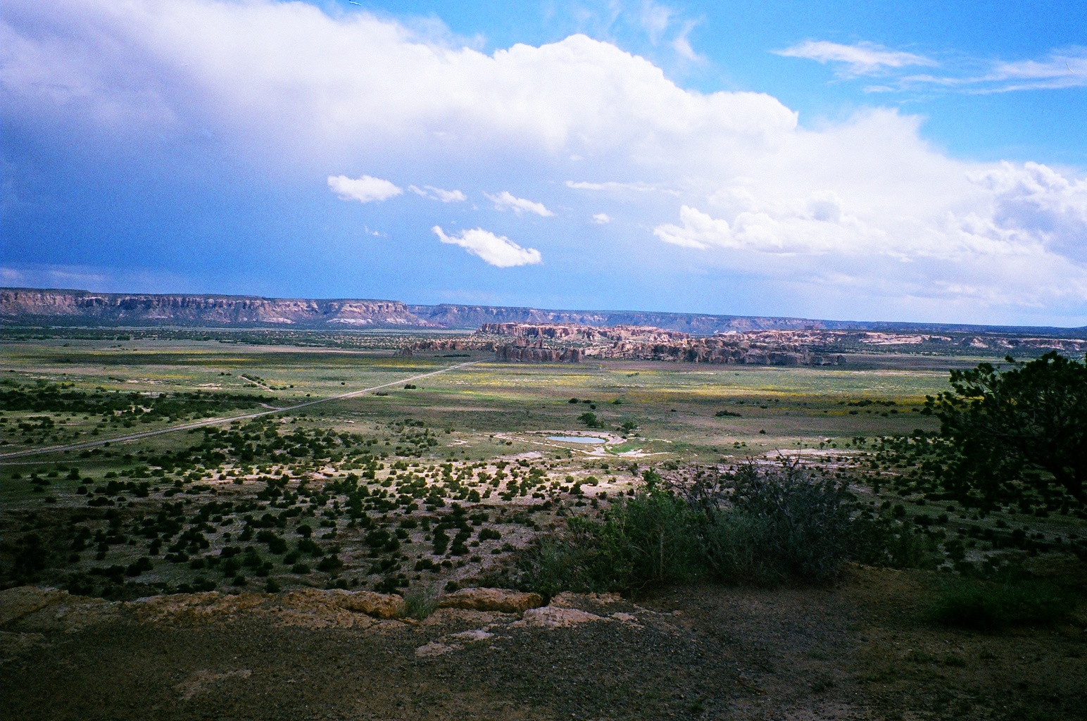 who led the pueblo revolt of 1680 and when did the spanish recapture santa fe