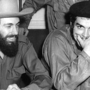 who was che guevara and how did guevara contribute to the cuban revolution