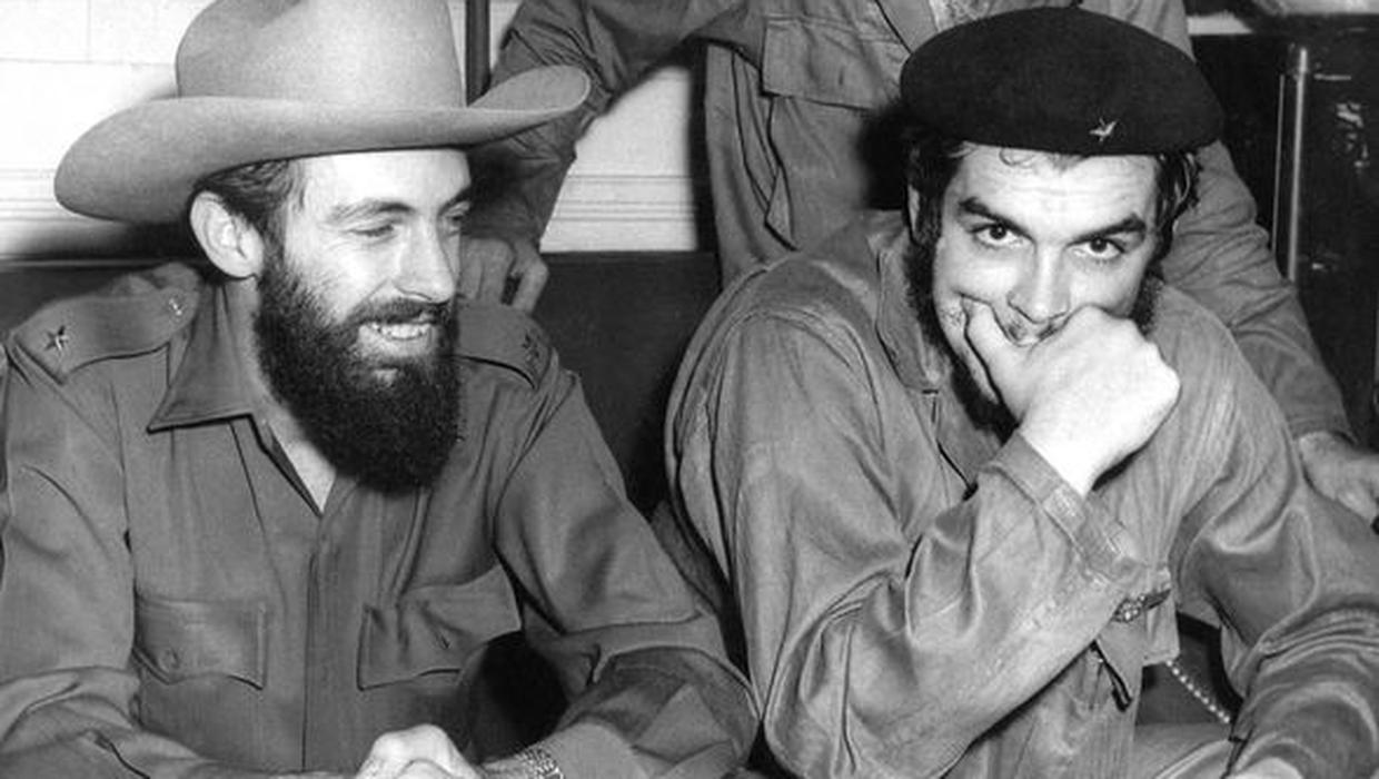 who was che guevara and how did guevara contribute to the cuban revolution