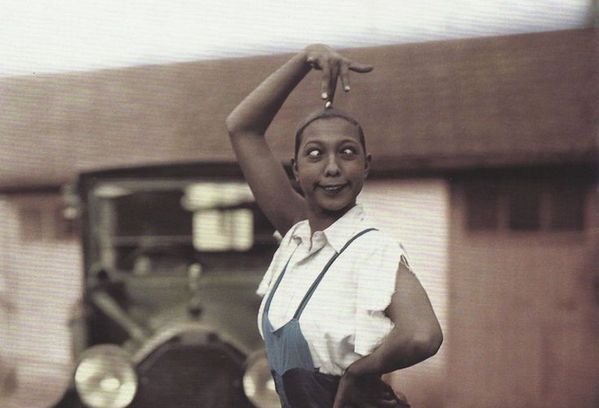 who was josephine baker and what was josephine bakers contribution to the civil rights movement