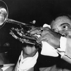 who was louis armstrong and why was louis armstrong an important influence in jazz and popular music scaled