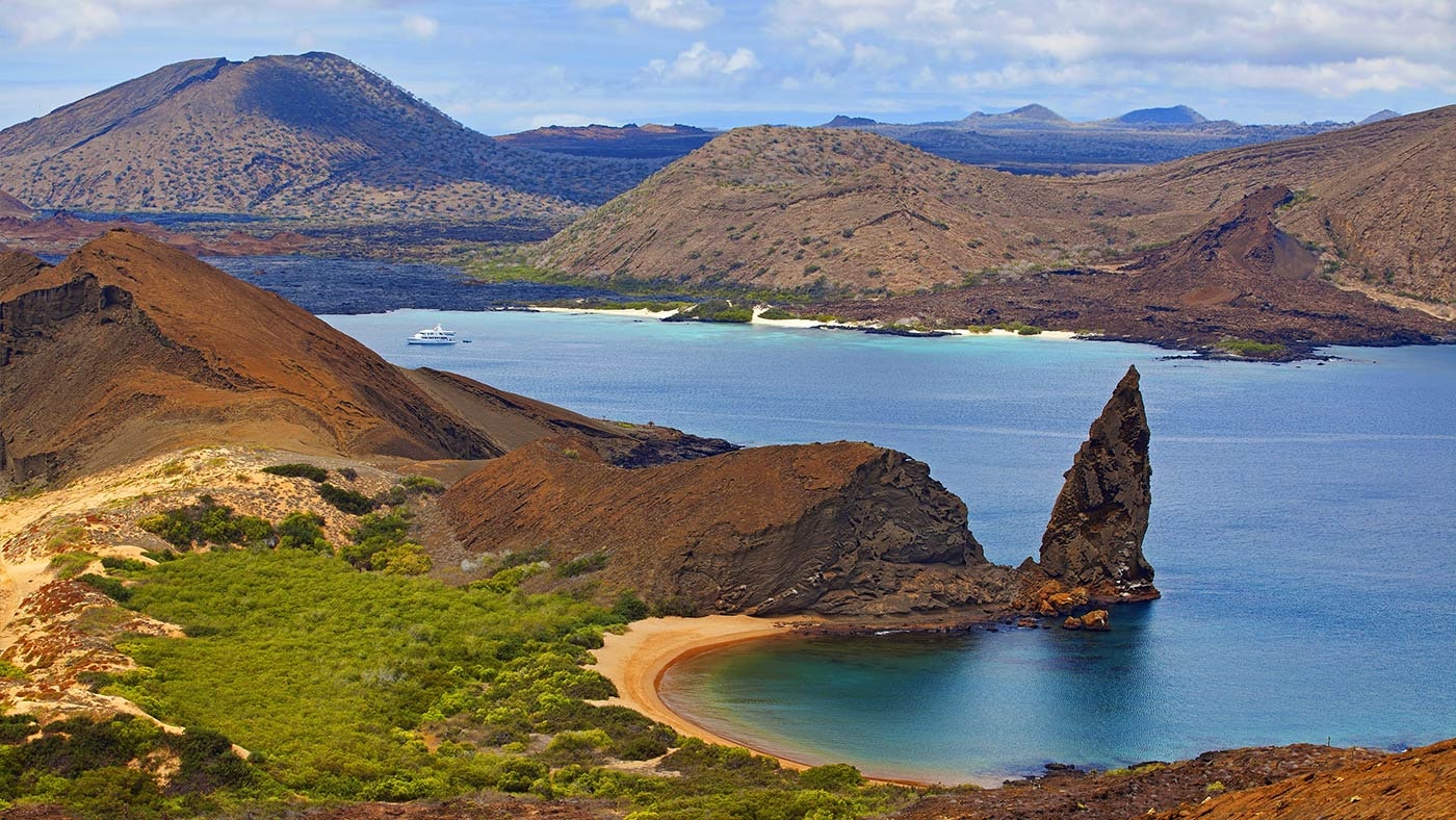 why are the galapagos islands so unique and how did charles darwin help make the galapagos islands famous