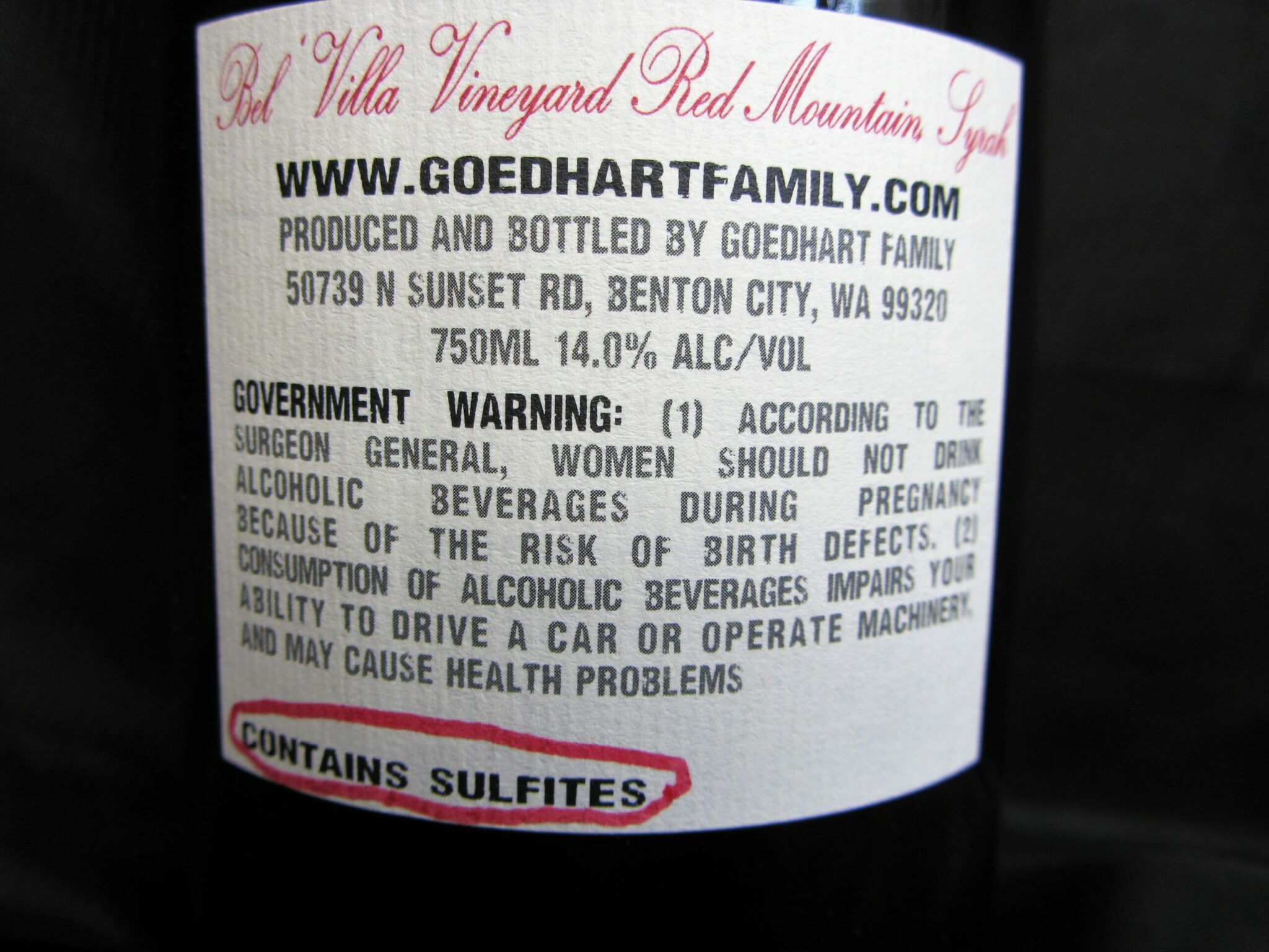 why does wine contain sulfites and how toxic is sulfite when added to wine scaled