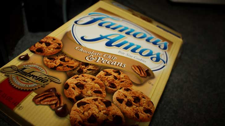 where did famous amos chocolate chip cookies originate