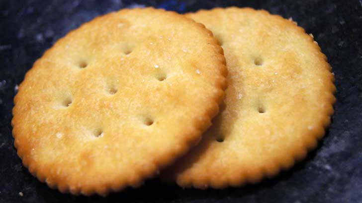 how did the ritz cracker get its name